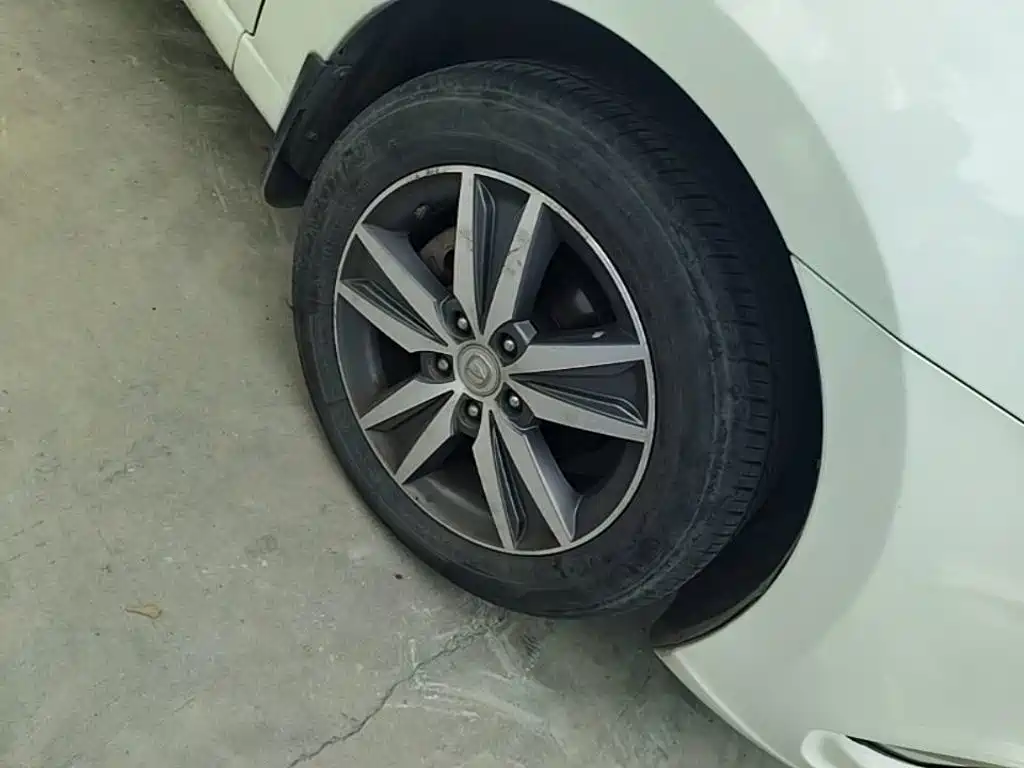 Changan Eado 2015 — фото 14