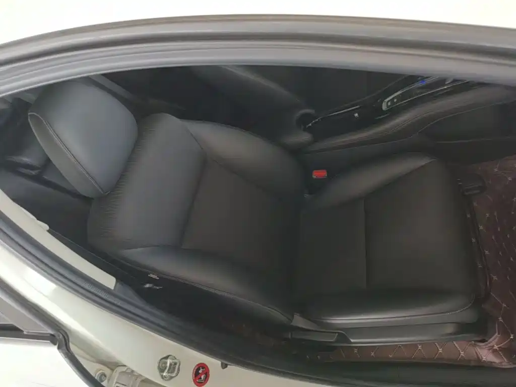 Honda Vezel 2020 — фото 25