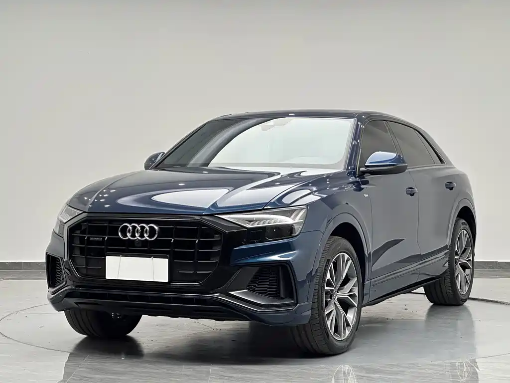 Audi Q8 2022