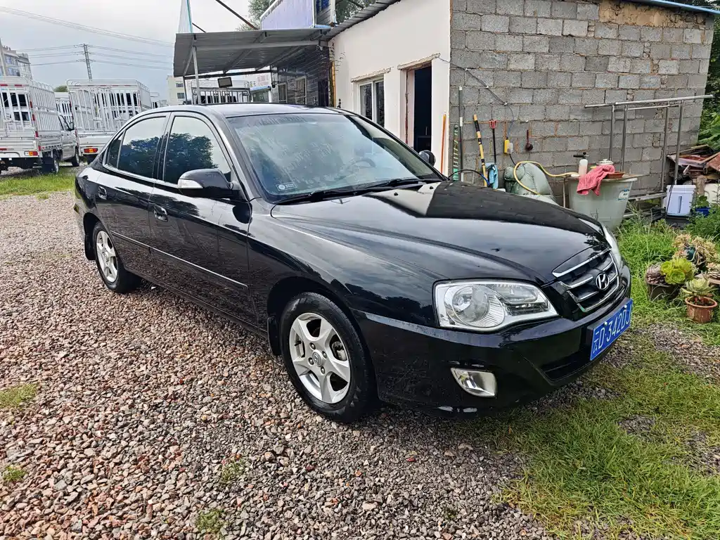 Hyundai Elantra 2011