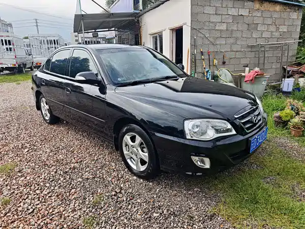 Hyundai Elantra 2011