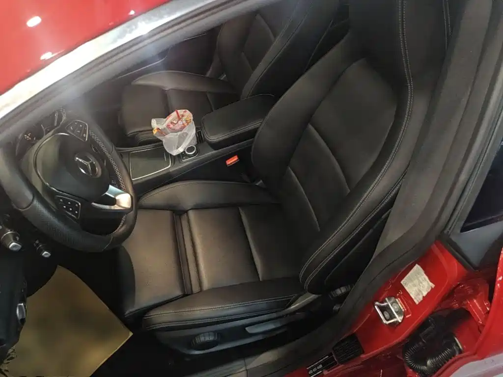 Mercedes-Benz CLA 2018 — фото 15