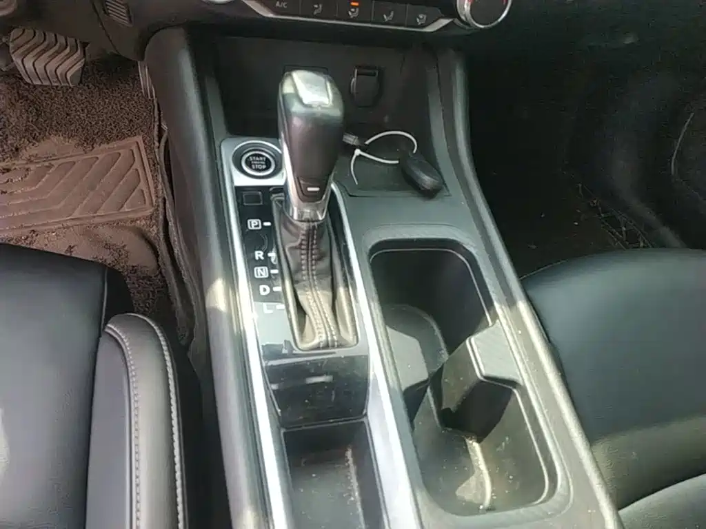 Nissan Sylphy 2020 — фото 14