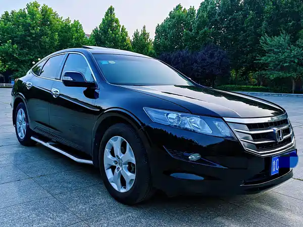Honda Crosstour 2012