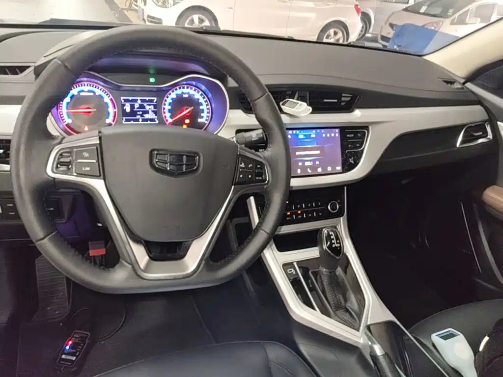 Geely Vision 2019 — фото 10