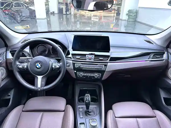 BMW X1 2021