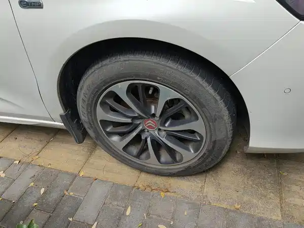 Citroën C4L 2016