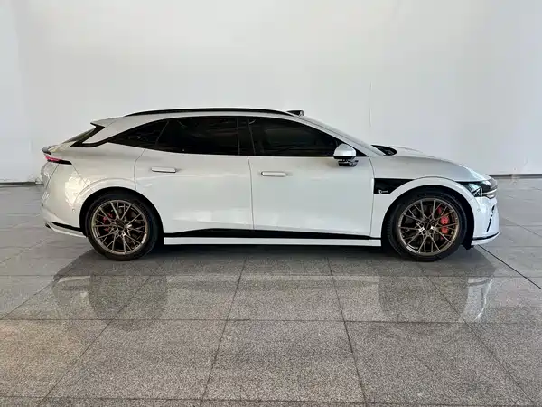Zeekr 007GT 2026