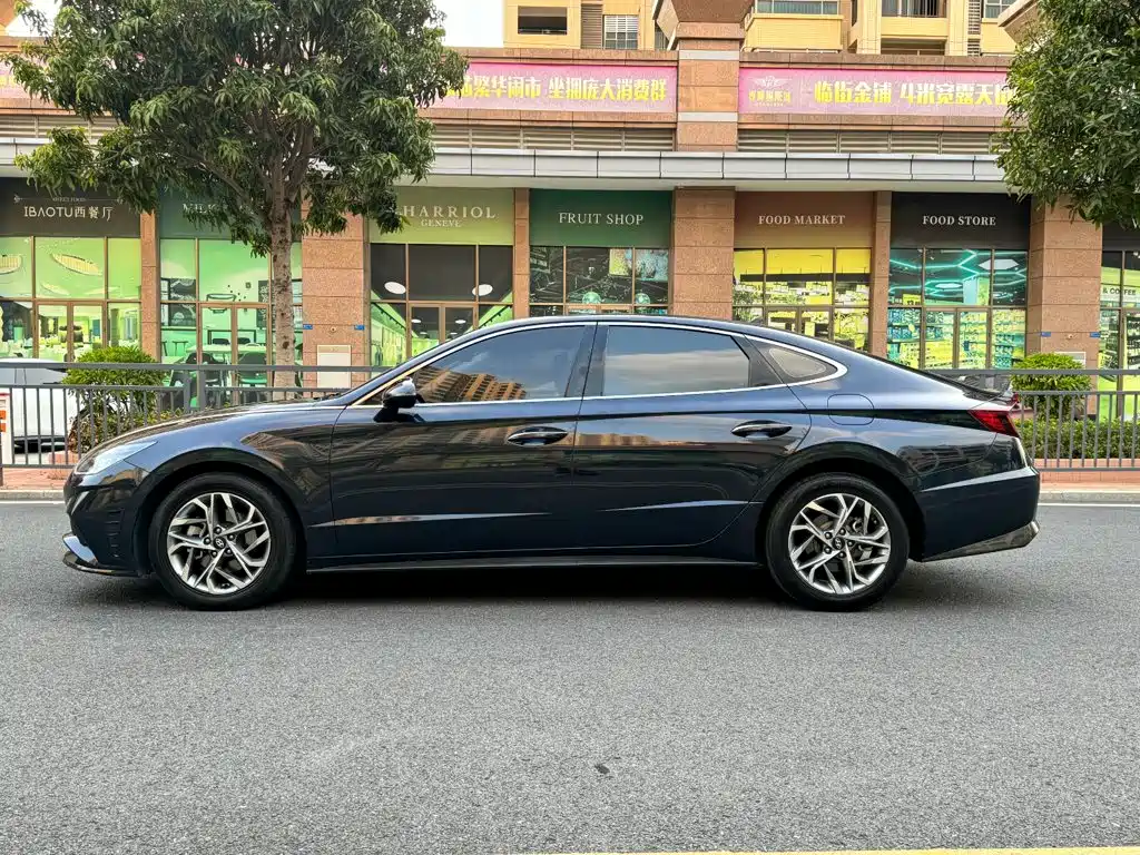 Hyundai Sonata 2020 — фото 11