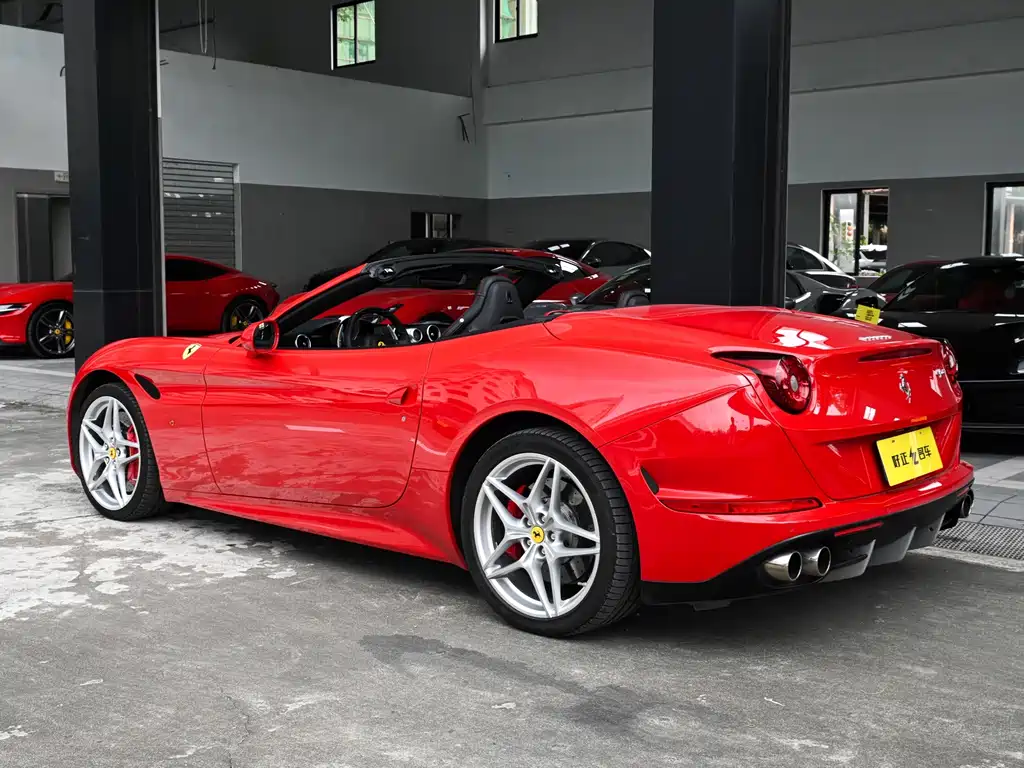 Ferrari California T 2016 — фото 3