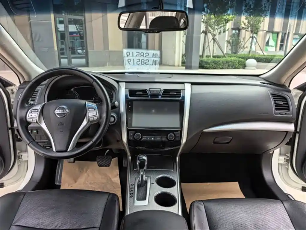 Nissan Teana 2018