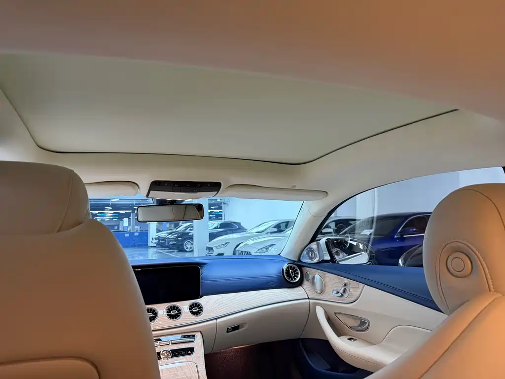 Mercedes-Benz E-Class 2020 — фото 11