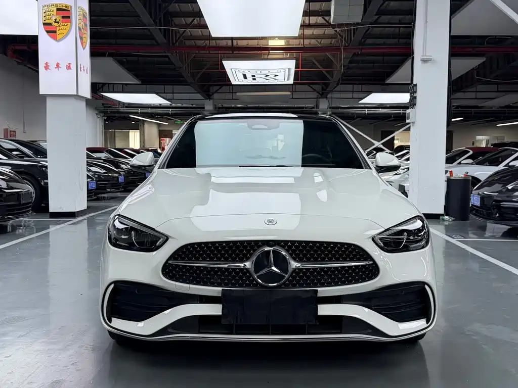 Mercedes-Benz C-Class 2023 — фото 2