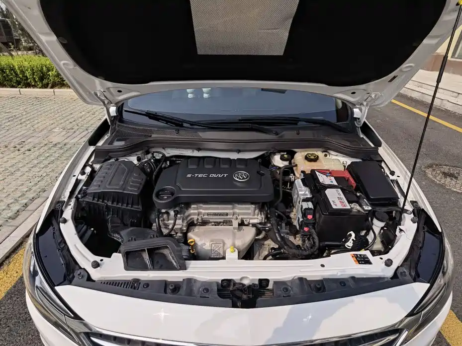 Buick Excelle 2020 — фото 11