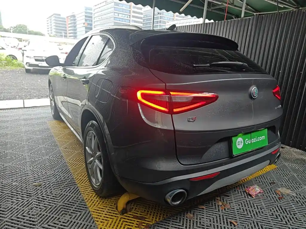 Alfa Romeo Stelvio 2019