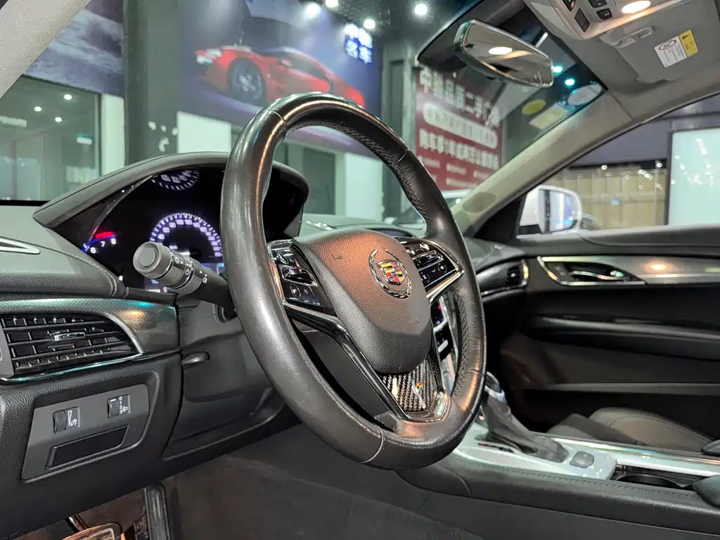 Cadillac ATS-L 2015 — фото 15