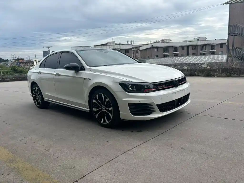 Volkswagen Lamando 2017