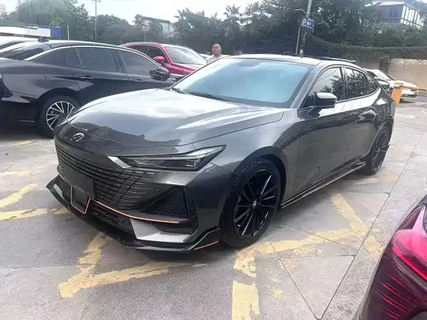 Changan UNI-V 2023