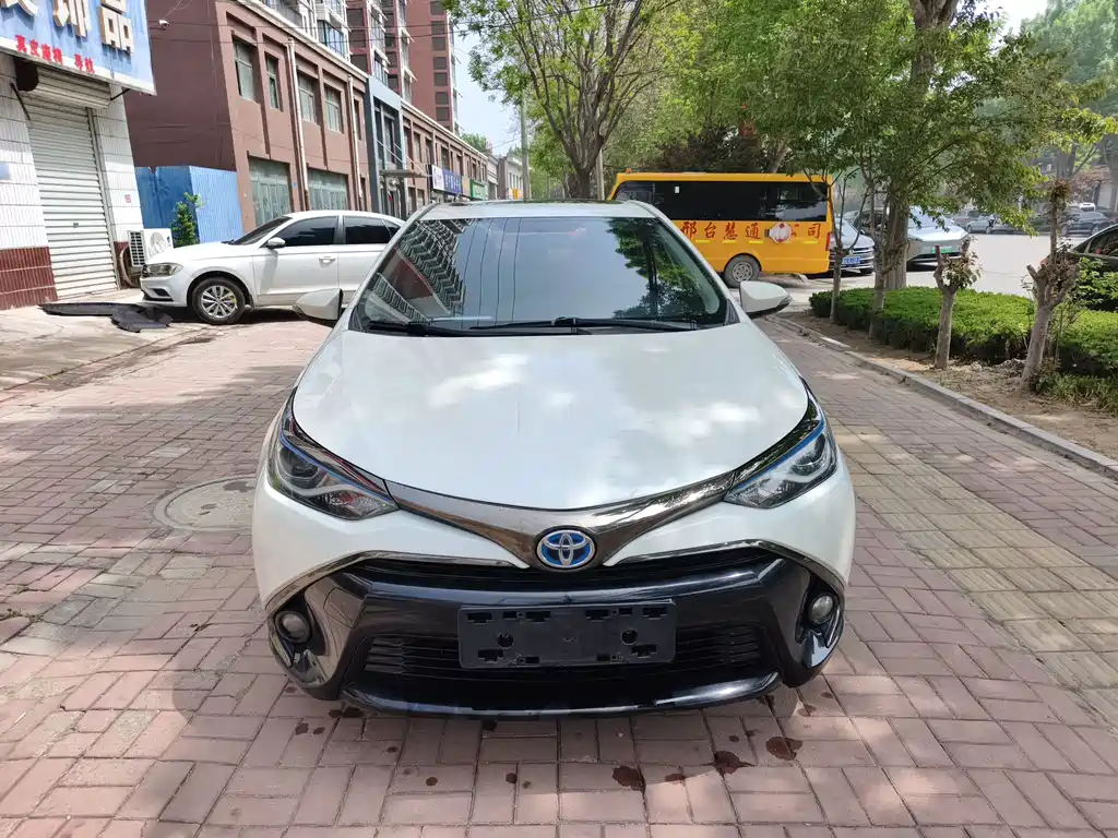Toyota Levin Twin Engine E+ 2019 — фото 2