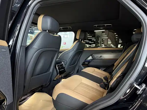 Land Rover Range Rover Sport 2025