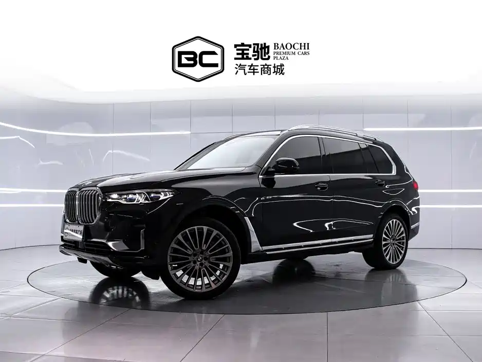 BMW X7 2022 — фото 1