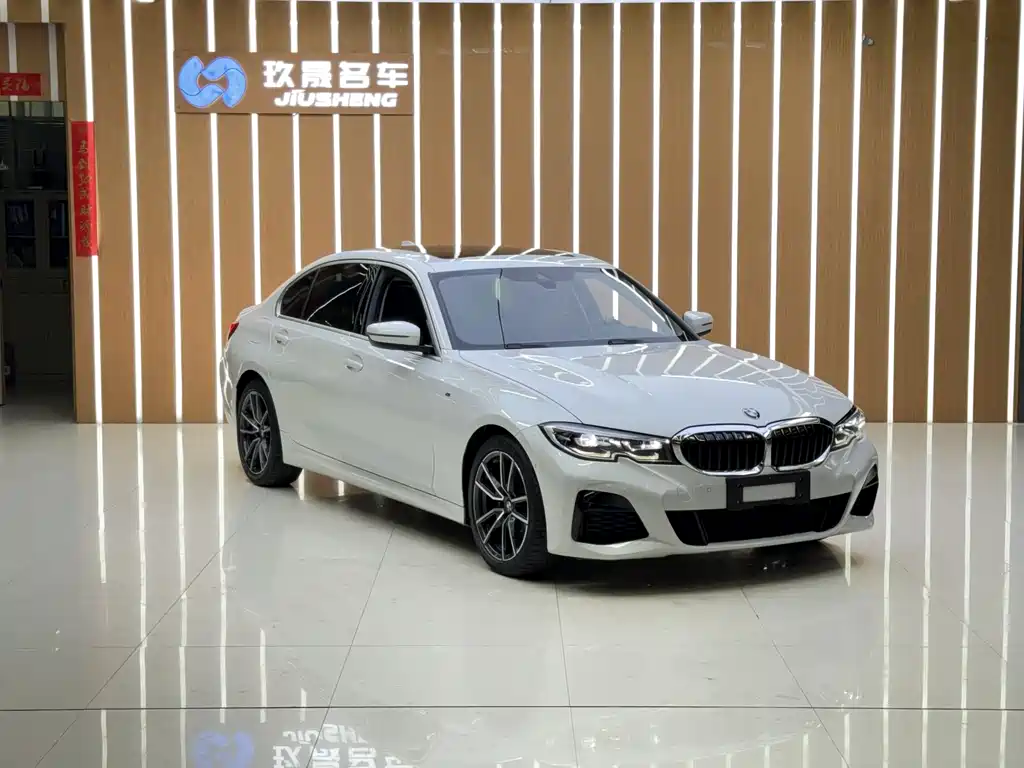 BMW 3 Series 2020