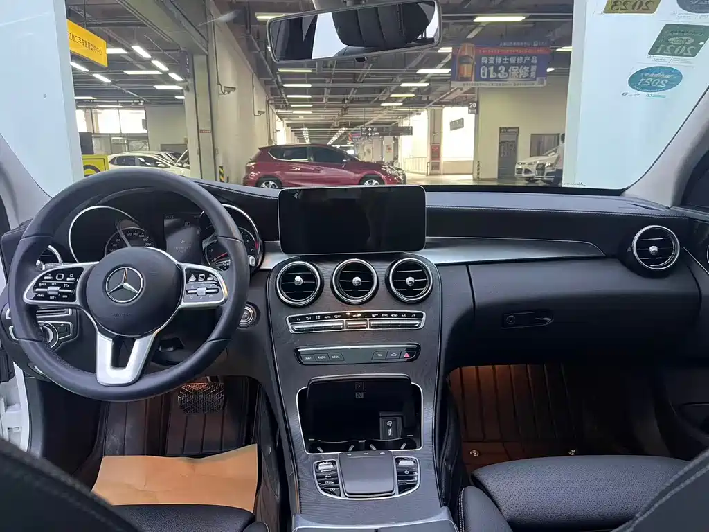 Mercedes-Benz C-Class 2019 — фото 8