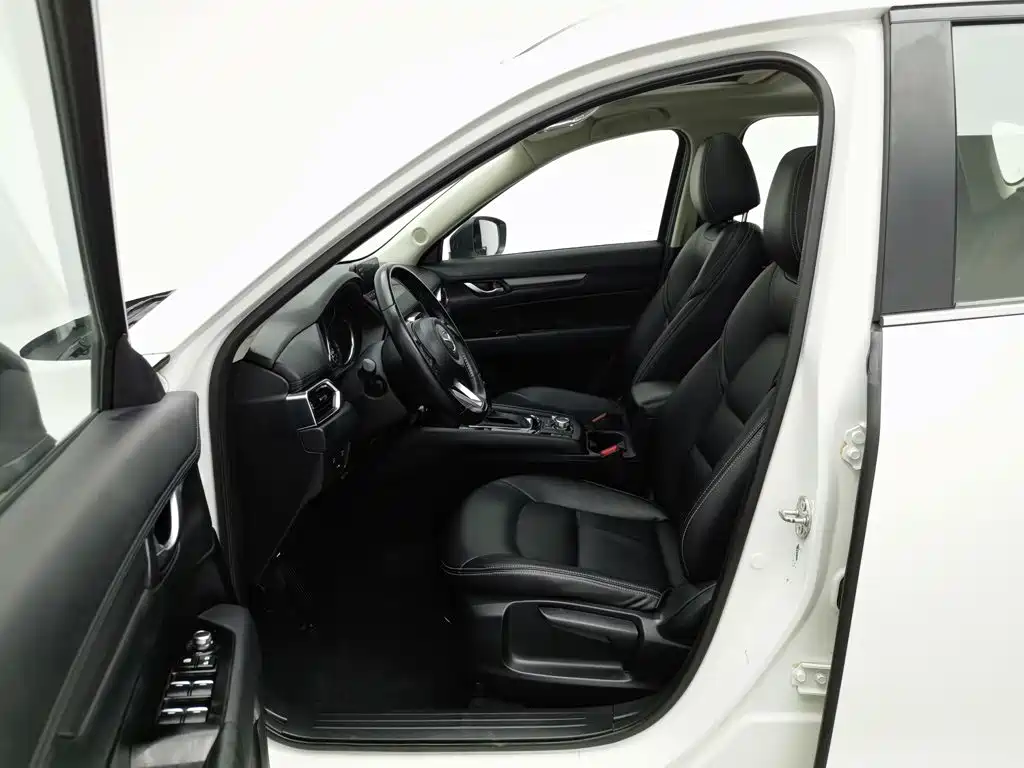Mazda CX-5 2017 — фото 10