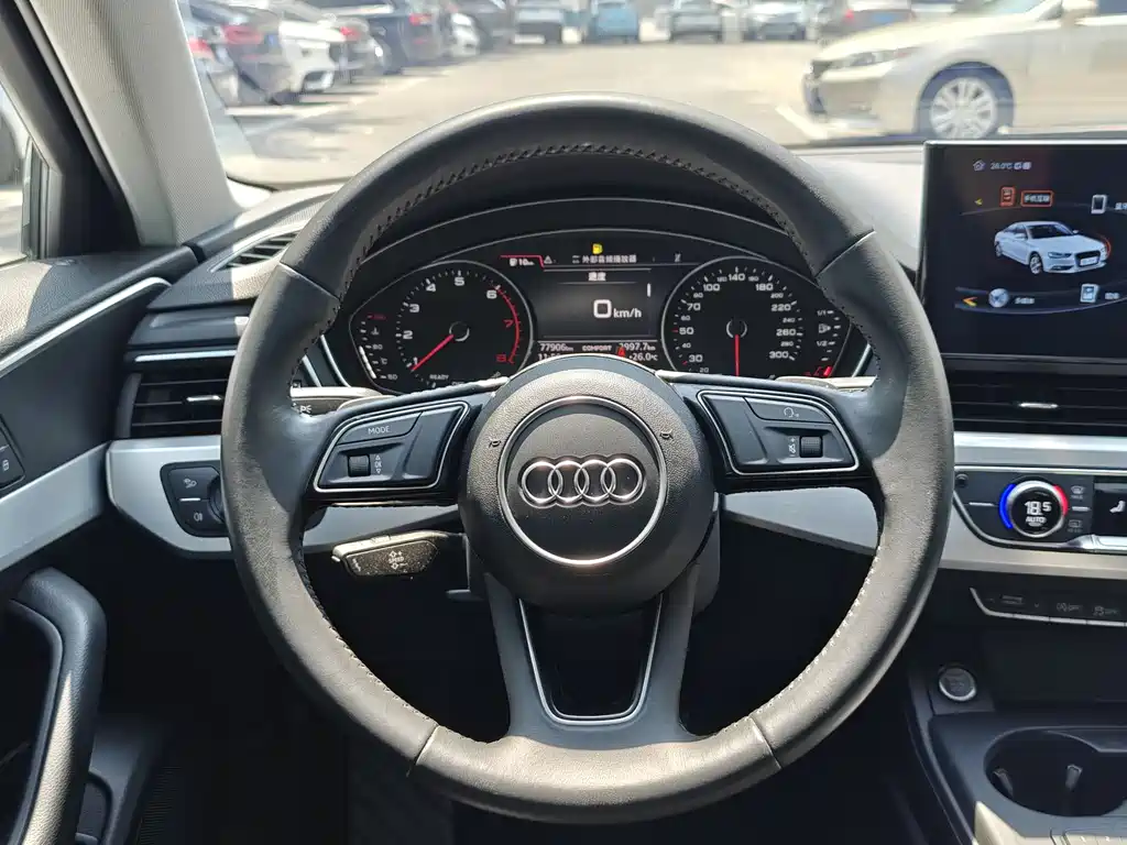 Audi A4L 2018 — фото 9