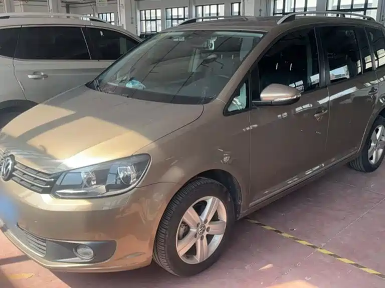 Volkswagen Touran 2016 — фото 15