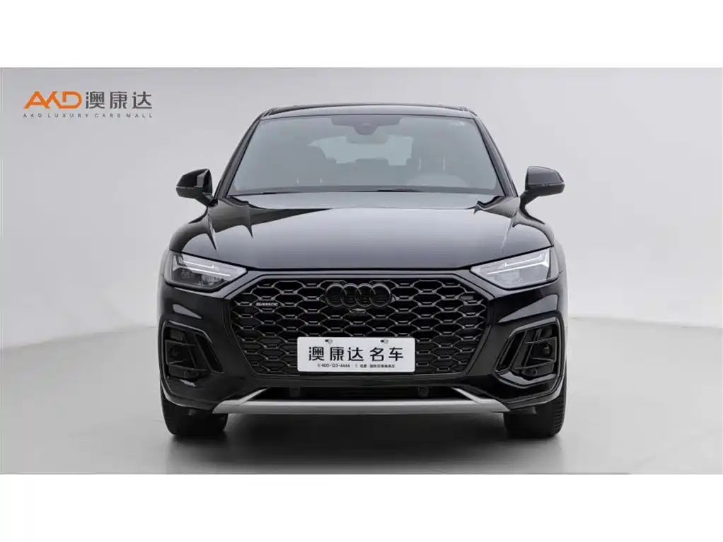 Audi Q5L Sportback 2024 — фото 2