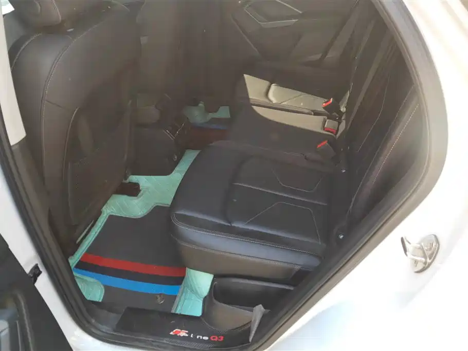 Audi Q3 Sportback 2022 — фото 11
