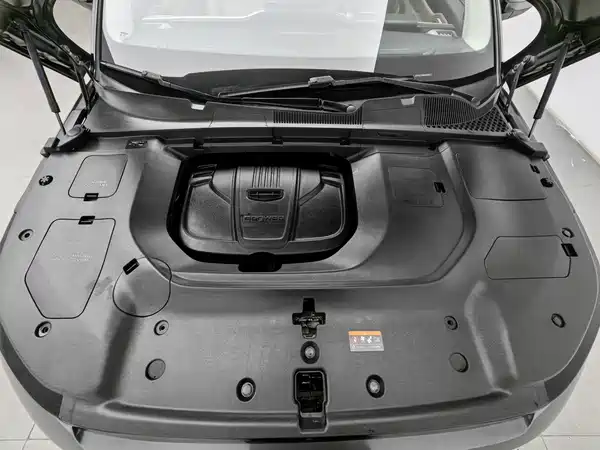 Geely ICON 2021