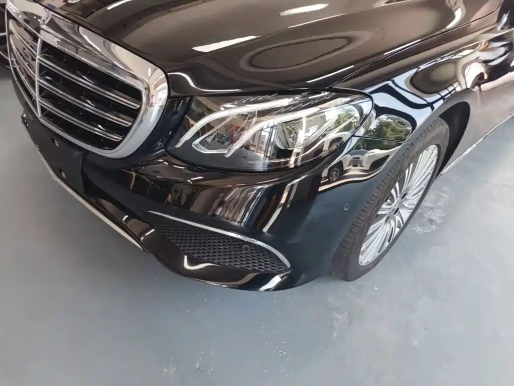 Mercedes-Benz E-Class 2020 — фото 24
