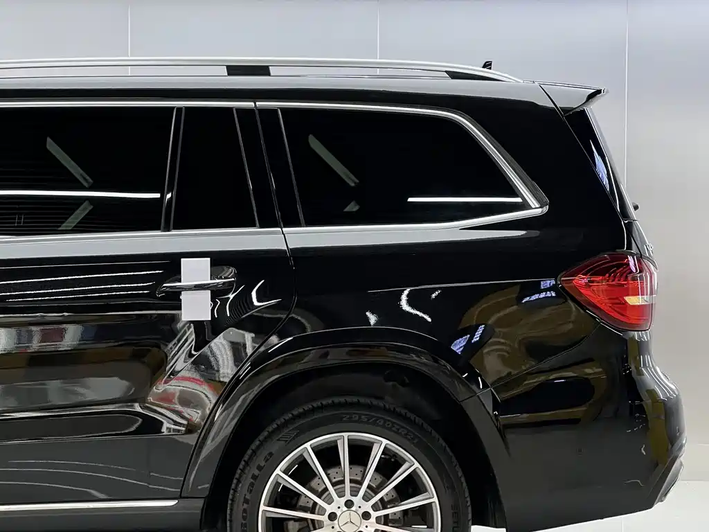 Mercedes-Benz GLS 2019 — фото 44