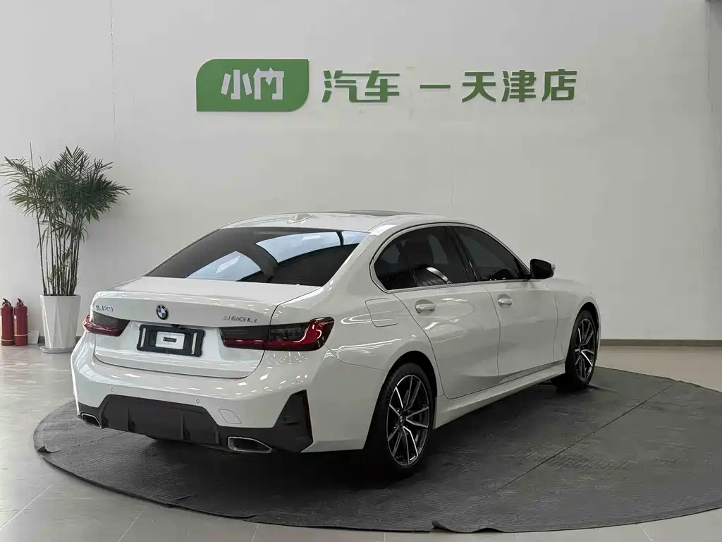 BMW 3 Series 2023