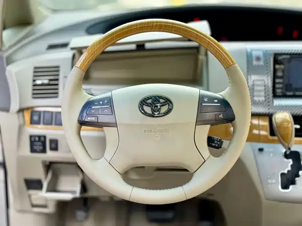 Toyota Previa 2008