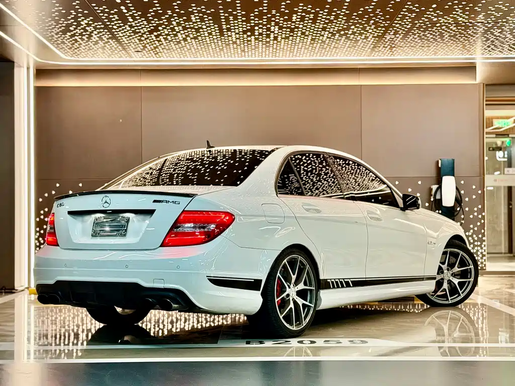 Mercedes-Benz C-Class AMG 2014 — фото 6