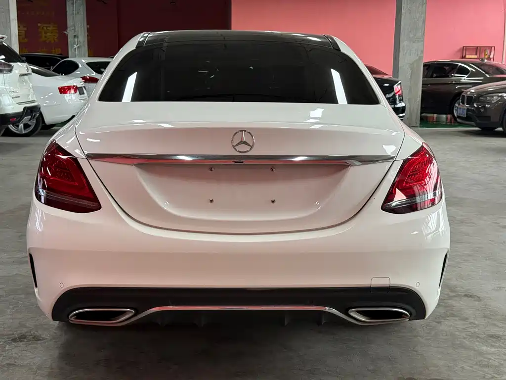 Mercedes-Benz C-Class 2019 — фото 15