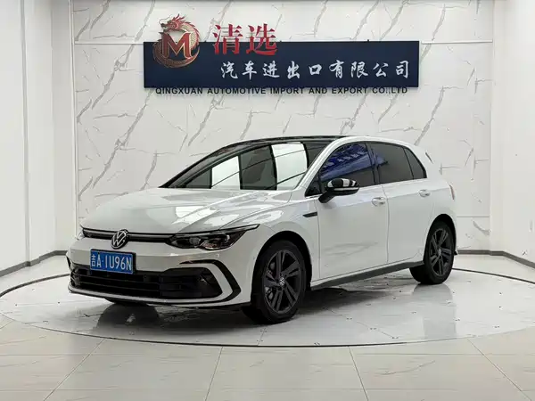 Volkswagen Golf 2022