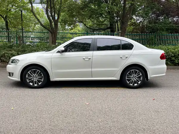 Volkswagen Lavida 2013