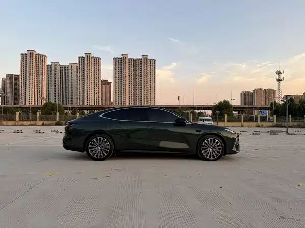 Geely Galaxy Starshine 8 2025