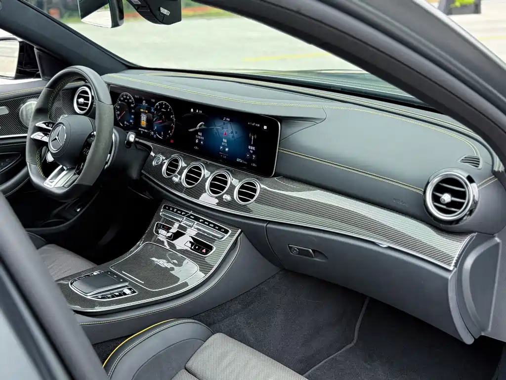 Mercedes-Benz E-Class AMG 2021 — фото 16