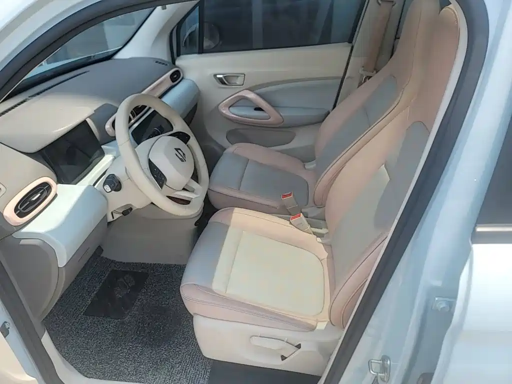 Leapmotor Zero Running T03 2023 — фото 15