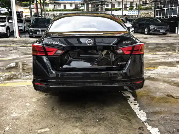 Nissan Teana 2020