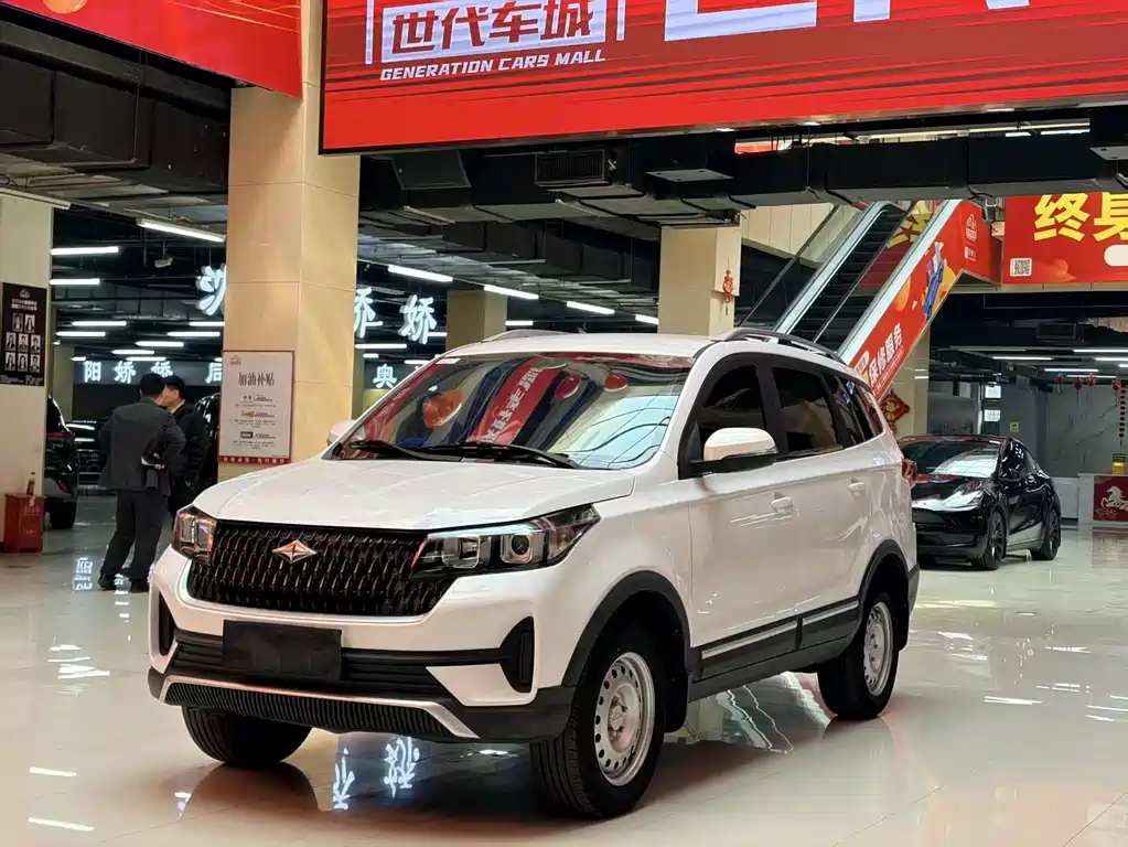 BAIC X3 2022 — фото 1