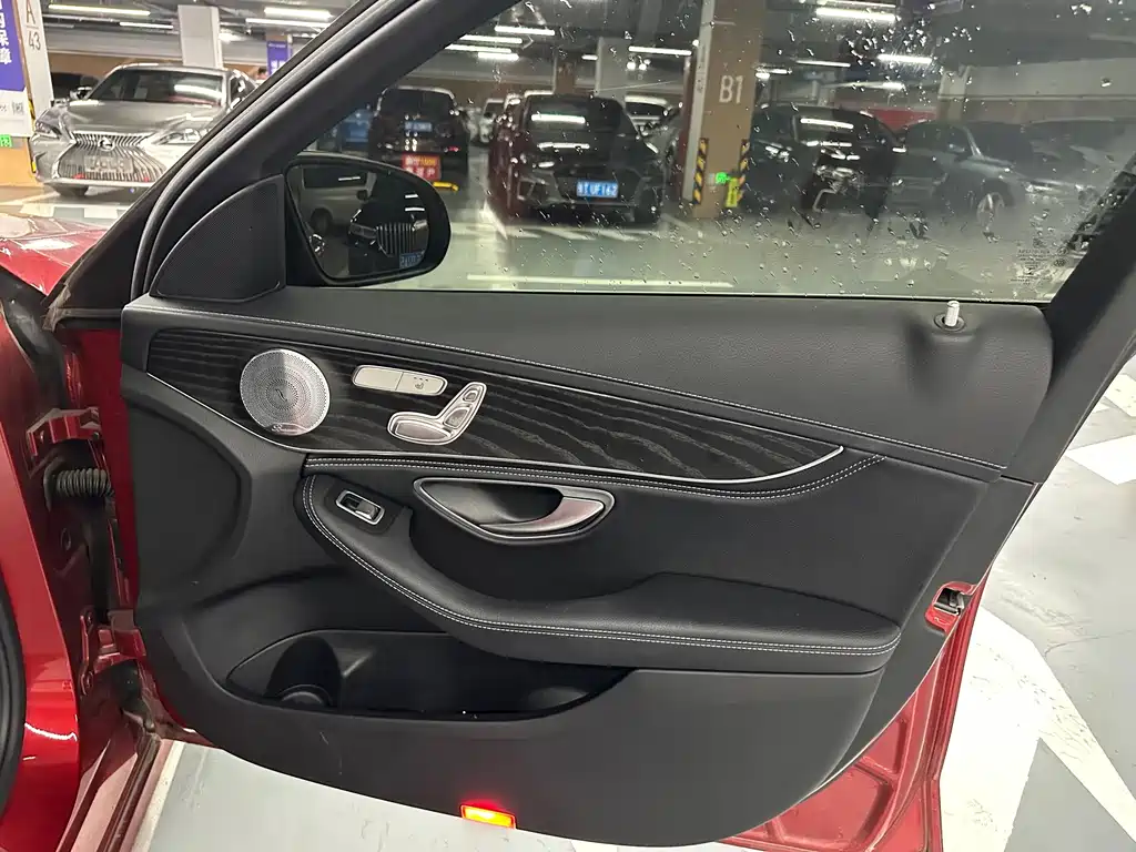 Mercedes-Benz C-Class 2018 — фото 15