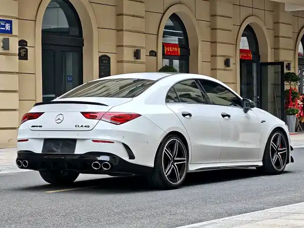 Mercedes-Benz CLA AMG 2021