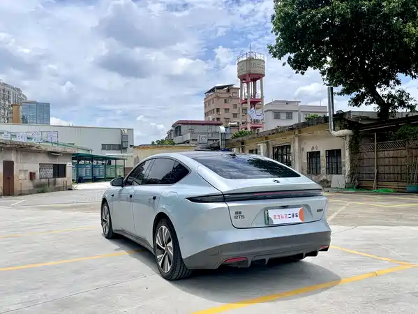 NIO ET5 2022