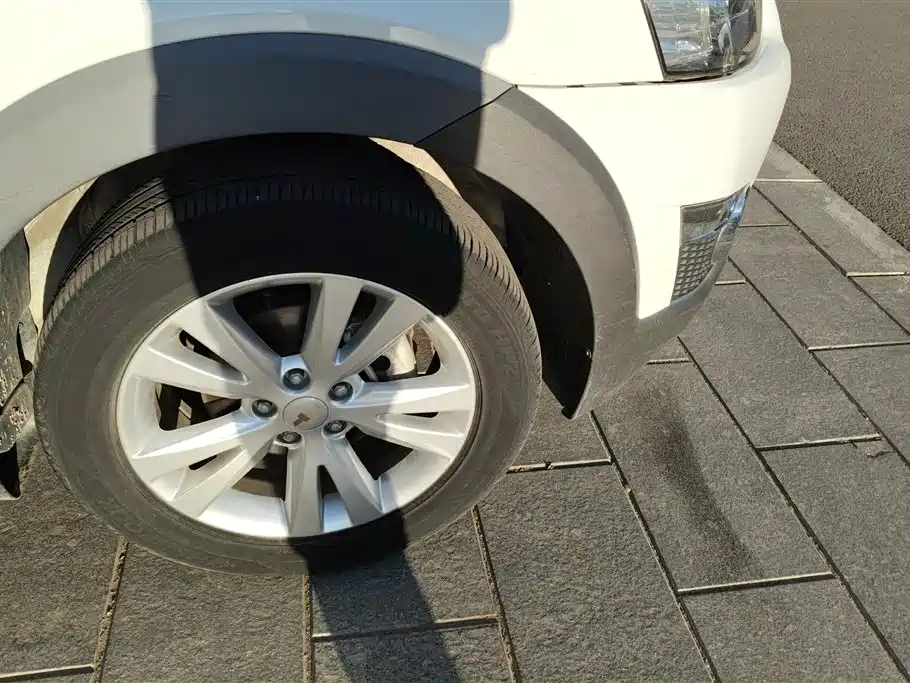 Chevrolet Captiva 2015 — фото 6